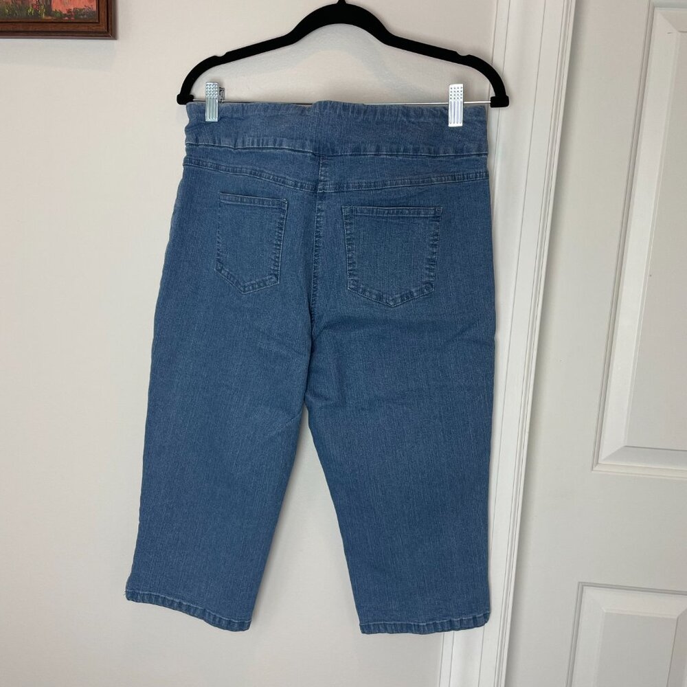 Ruby Rd. Stretch pull-on Denim Capris size 12P - Picture 6 of 11